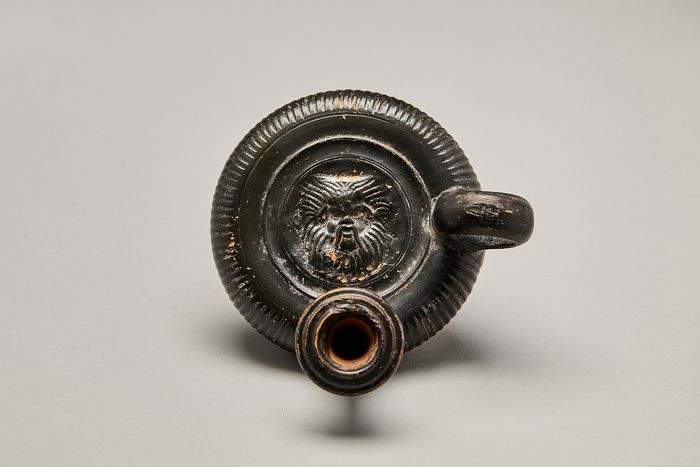 Ancient Greek Ceramic GUTTUS WITH SILENUS - 7.5×10.5×10 cm - (1)