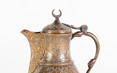 Arte Islamica An Ottoman silver and gold inlaid metal