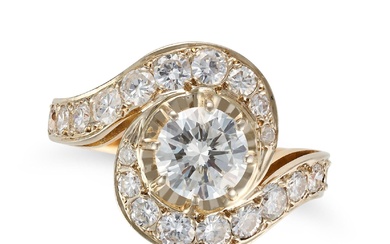 BAGUE FRANCAISE EN DIAMANT TOURBILLION sertie d'un diamant rond de taille brillant d'environ 0,60 carats...