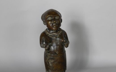 BENIN Nain de cour en bronze. XXe, dans le style des rois OBA H :...