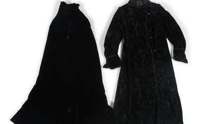 BLACK VELVET COAT AND CAPE, CIRCA EARLY 20TH CENTURY