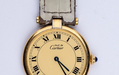 CARTIER Must de Cartier, n° 17.037352 Vers 1990. Montre bracelet en vermeil (925) Boîtier rond,...
