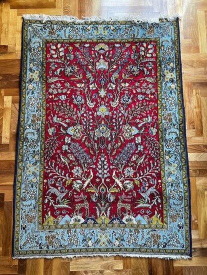 Carpet - 148 cm - 107 cm