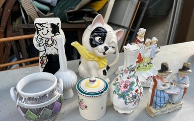 Ceramics to include cat teapot, Poppi money box, Aynsley, St...