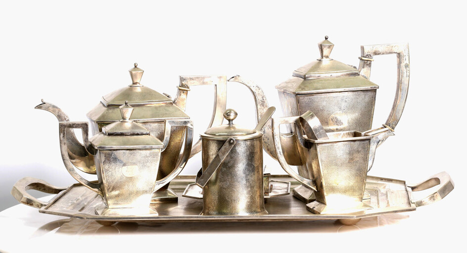 Chinese export silver coffee and tea set , Republic period
