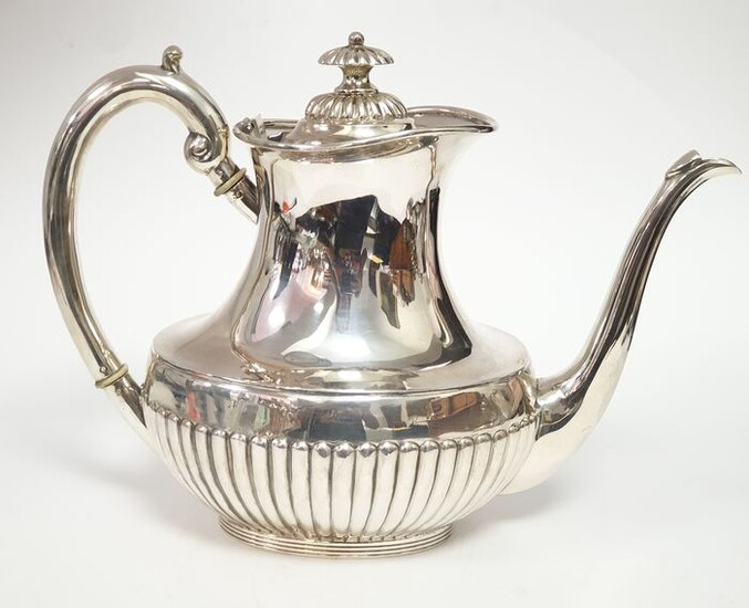 Coffee pot, 23.5cm - .833 silver - ELOY - Portugal - Mid 20th century