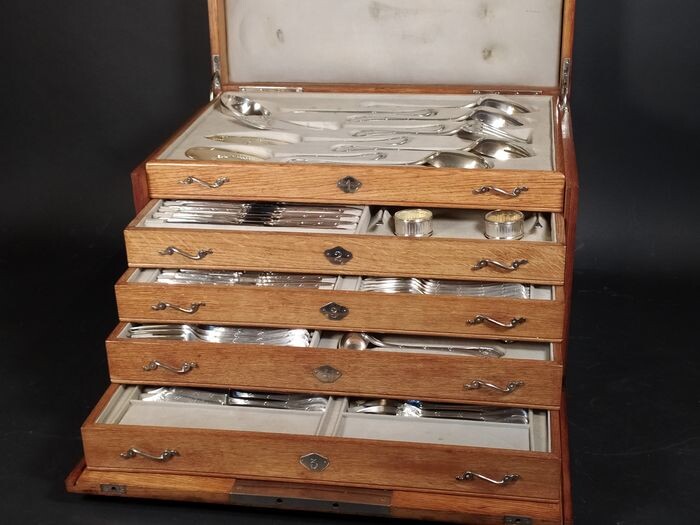 Cutlery service - .800 silver