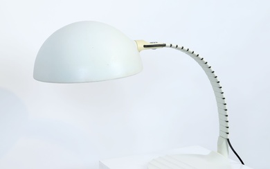 Elio MARTINELLI (1921-2004) Lampe vintage de vertèbre. Lampe Model 660 Flex Calotta par Elio Martinelli...