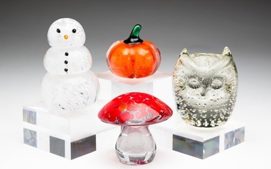 FOUR FIGURAL ART GLASS PAPERWEIGHTS.