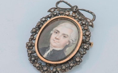 Frame mounted on a silver (800 thousandths) and 14-carat gold (585 thousandths) brooch decorated with a miniature depicting a young man in an entourage of three- and five-petalled flowers set with rose-cut diamonds, surmounted by a ribboned bow...