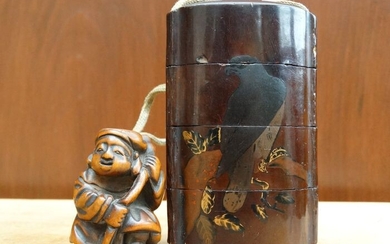 Inro, Netsuke (1) - Lacquer, Wood - Hawk - Japan - 19th century
