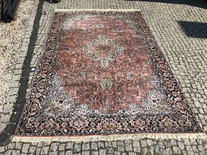 Isphahan - Carpet - 290 cm - 185 cm
