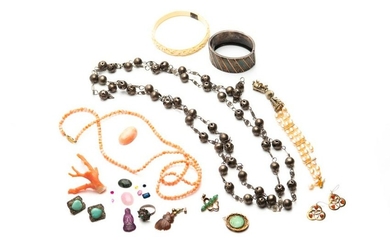 LOT OF JEWELLERY AND CORAL