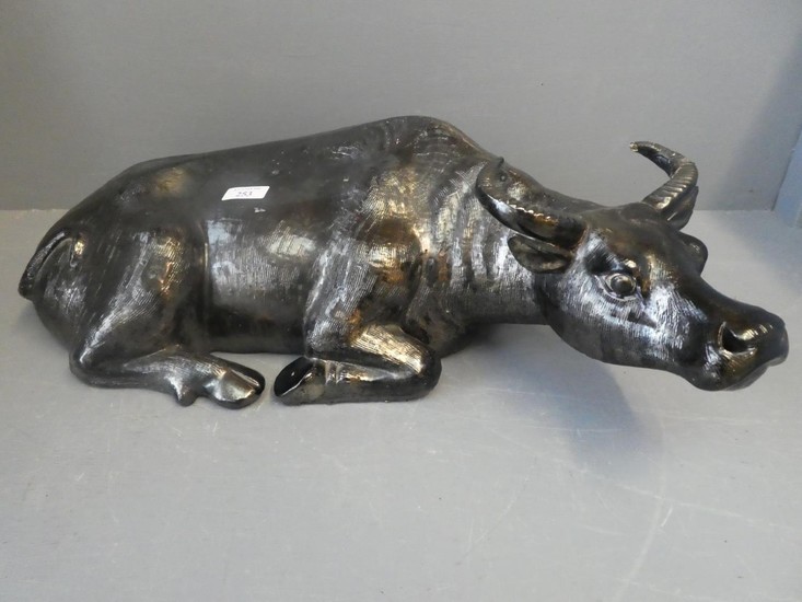 Large ceramic Chinese buffalo (both horns have been repaired...