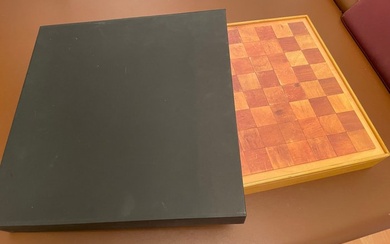 Marcel Duchamp (1887-1968) - Wooden Chessbox with mutiples