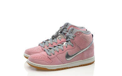 NIKE SB Dunk Pro "Concepts When Pigs Fly" (High)