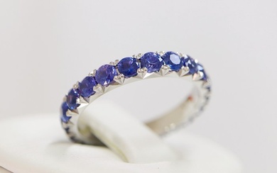 No Reserve Price - 14 kt. White gold - Ring - 2.20 ct Sapphire - IGI Certified