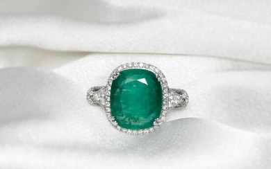 No Reserve Price-9.47 Ct Emerald & 0.59 Ct Diamonds - 14 kt. White gold - Ring Emerald - Diamonds