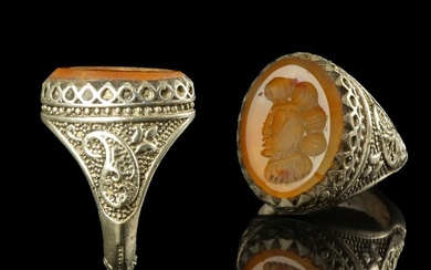 Ottoman Empire Ring with carnelian intaglio with bust (No Reserve Price)