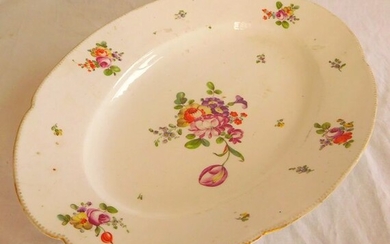 Porcelaine de Paris - Manufacture Boissettes - 18th oval dish in gilt porcelain and bouquets of flowers - Louis XVI - Porcelain
