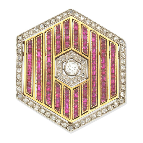 RUBY AND DIAMOND BROOCH, EARLY 20TH CENTURY
