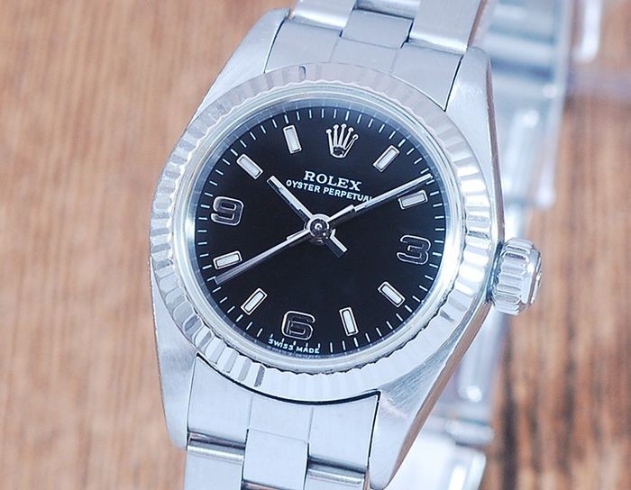 Rolex - Oyster Perpetual - 67194 - Women - 1990-1999