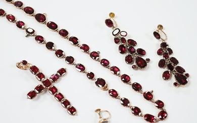 Six items of Victorian oval cut garnet set jewellery, includ...