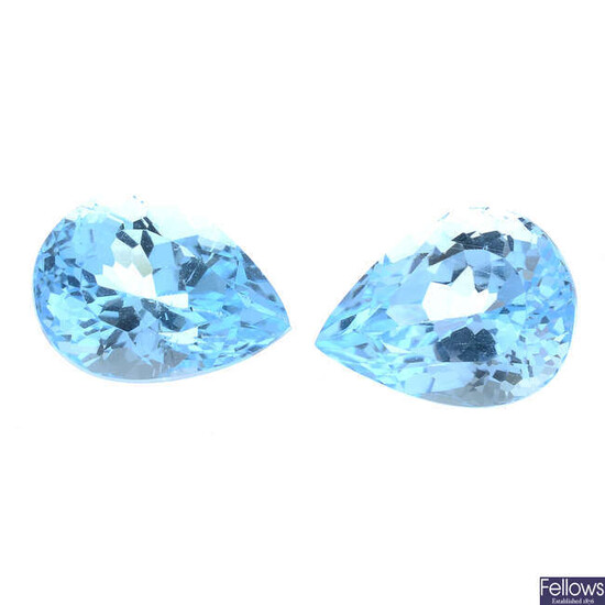 Six pear-shape blue topaz, total weight 26.31cts.