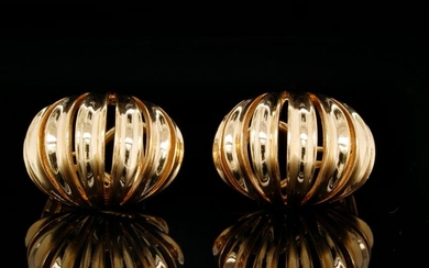Solid 14K Yellow Gold 0.75" Earrings