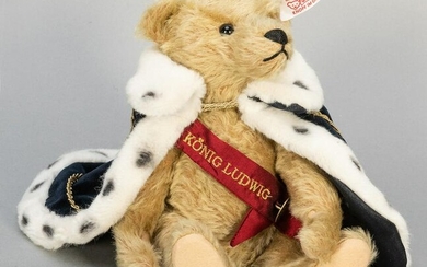 Steiff King Lugwig Hand Sample Bear. White tag with