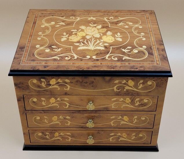 Superb Inlaid Jewelry Box With Reuge Music Movement