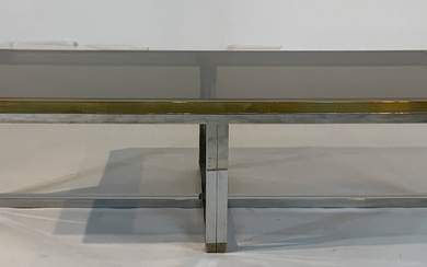 Tavolo da salotto in metallo e ottone con piano in cristallo fumé. Italia, anni '70. (cm 130x35x70) (difetti)
