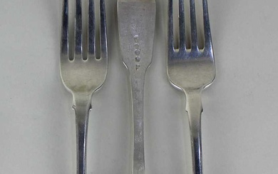 Two George III silver Fiddle pattern dinner forks