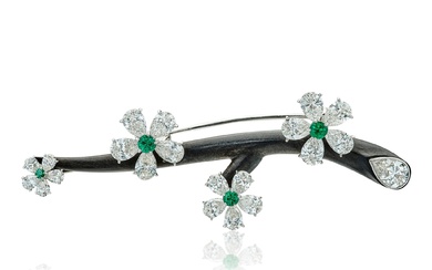 Van Cleef & Arpels An Unique Emerald, Diamond and Ebony...