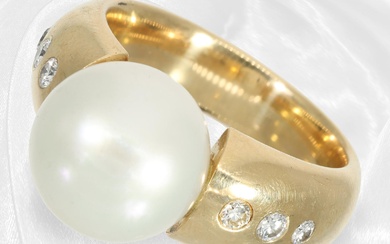 Very decorative goldsmith's ring set with large South Sea cultured pearl and brilliant-cut diamonds