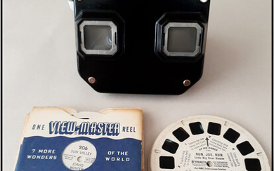 View Master - Includes 12 discs