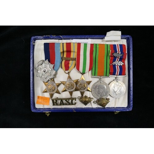 World War II medal group of five comprising Victory medal (w...
