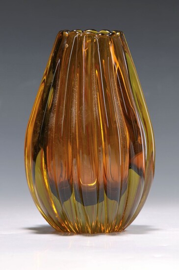 vase, Flavio Poli for Seguso, 1950/60s, thick-walled honey-colored...