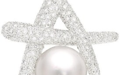 10054: South Sea Cultured Pearl, Diamond, Platinum Broo
