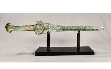 ANCIENT BRONZE AGE SWORD WITH IBEX HANDLE