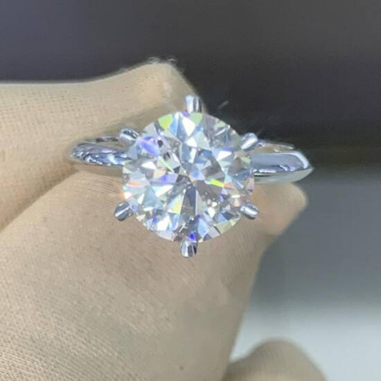 18K White Gold 3.02ct H Diamond Ring