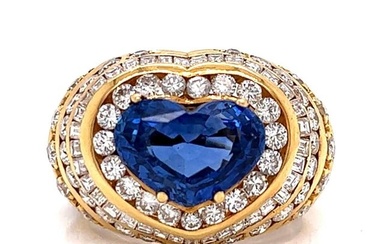 18K Yellow Gold Heart Sapphire and Diamond Ring