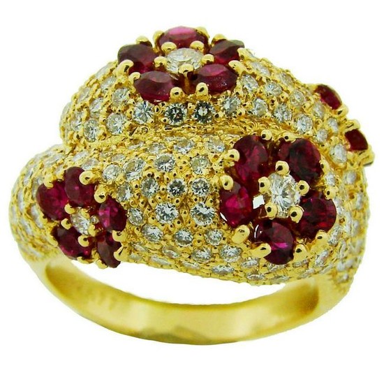 1980s GRAFF RUBY DIAMOND YELLOW GOLD COCKTAIL RING