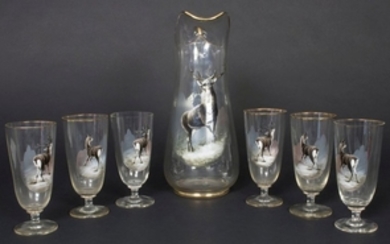 Saftkrug und 6 Gläser mit Hirschmotiven / A decant…