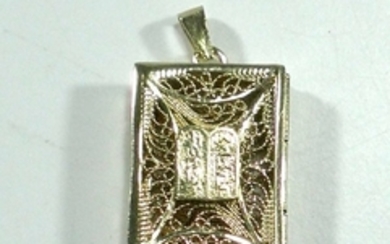 14K Gold Filifree Medallion Lockette in the shape of a Torah Book