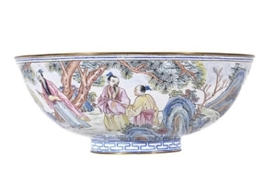 A Chinese polychrome enamel bowl