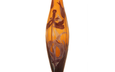 ÉMILE GALLÉ (1846-1904) Grand vase fuselé en verre...