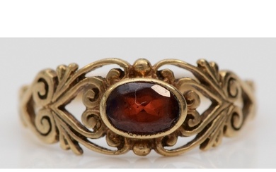 A 9ct gold and garnet dress ring, M, 1.8gm