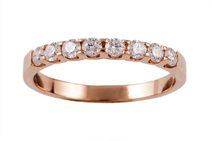 A DIAMOND HALF ETERNITY RING, with diamonds of 0.50ct in tot...