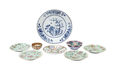 A GROUP OF CHINESE AND JAPANESE PORCELAIN 十八至二十世紀 瓷器雜項一組